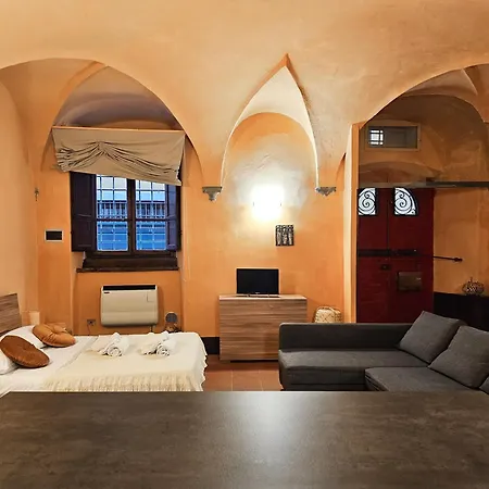 Casa Giovanna - Piazza San Michele Studio! *