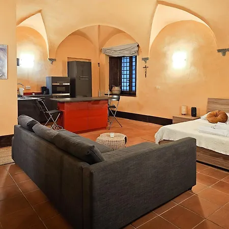 Casa Giovanna - Piazza San Michele Studio! Lucca