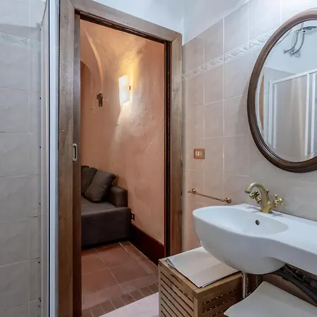 Casa Giovanna - Piazza San Michele Studio! * Lucca